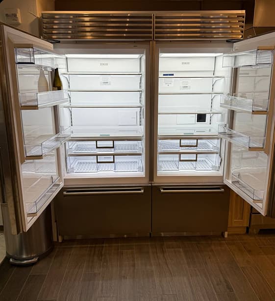 Sub-Zero-refrigerator-leaking-water